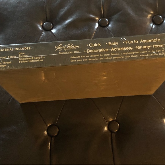 Vintage Never Open Hazels Kaboodles String Art Kit “Antique Fire Engine “ - Picture 4 of 7